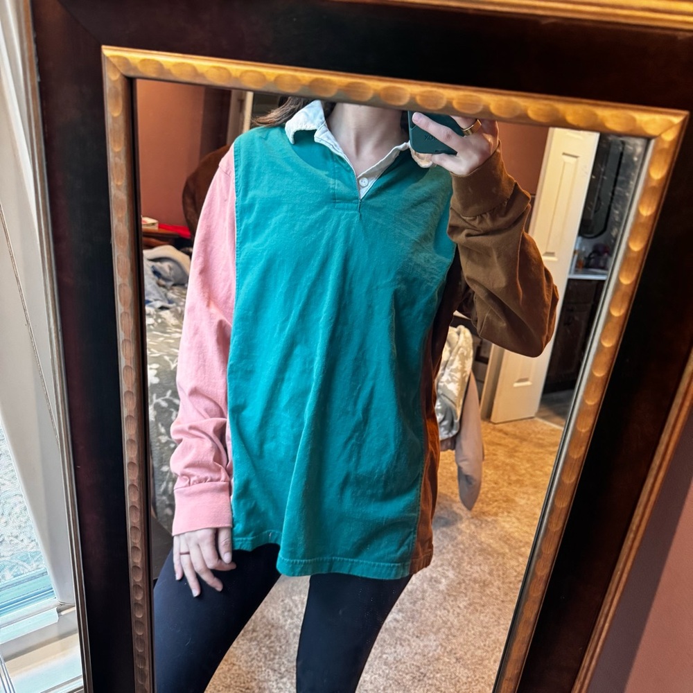 Urban Outfitters Long Sleeve T-Shirt | Small